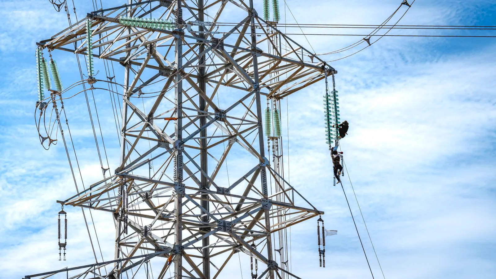 K-Electric field operations